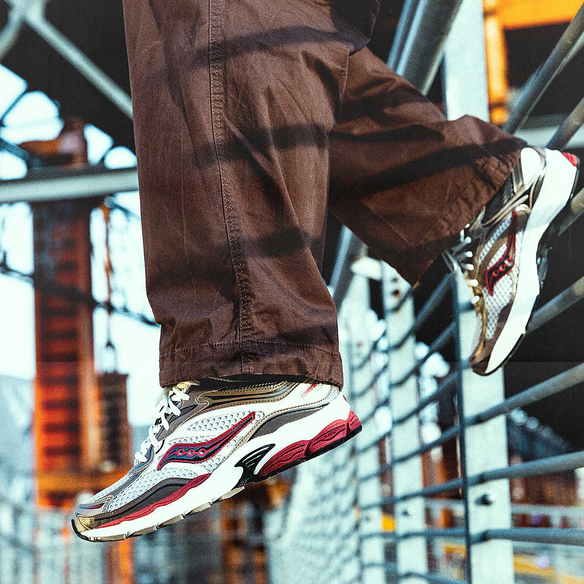 SAUCONY PROGRID OMNI 9 OG