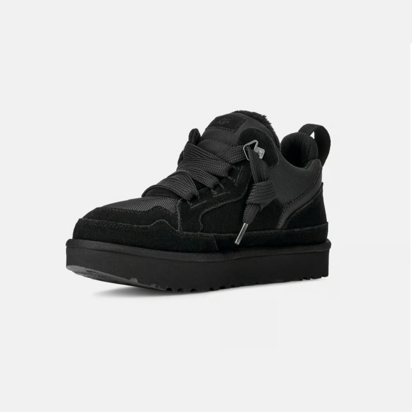 UGG | Lowels