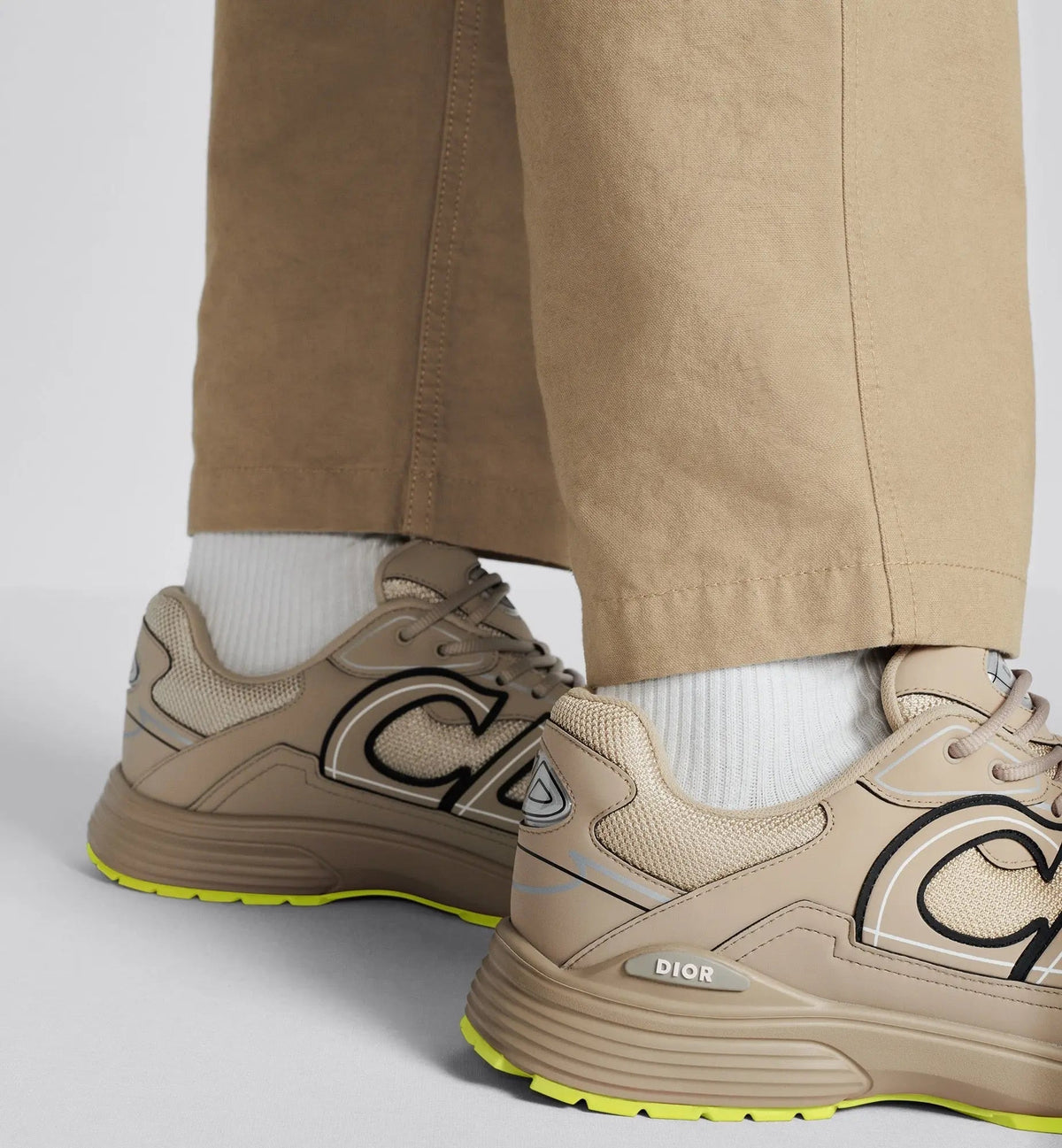 Dior B30 Countdown — Beige & Jaune Fluo