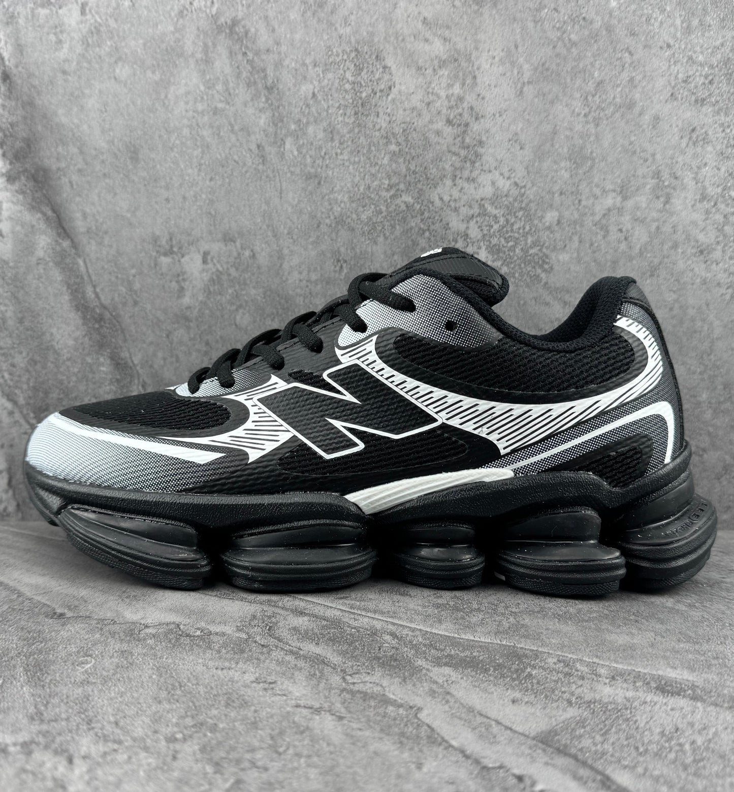 NB 2000 Black